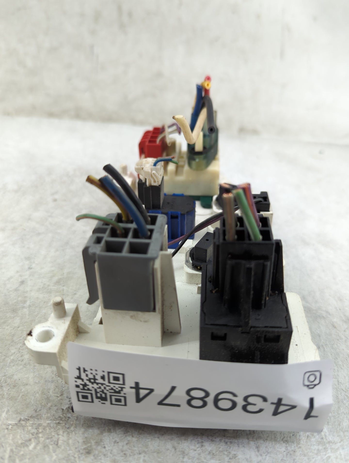 2005-2014 Ford E-250 Climate Control Module Temperature AC/Heater Replacement Fits OEM Used Auto Parts - Oemusedautoparts1.c