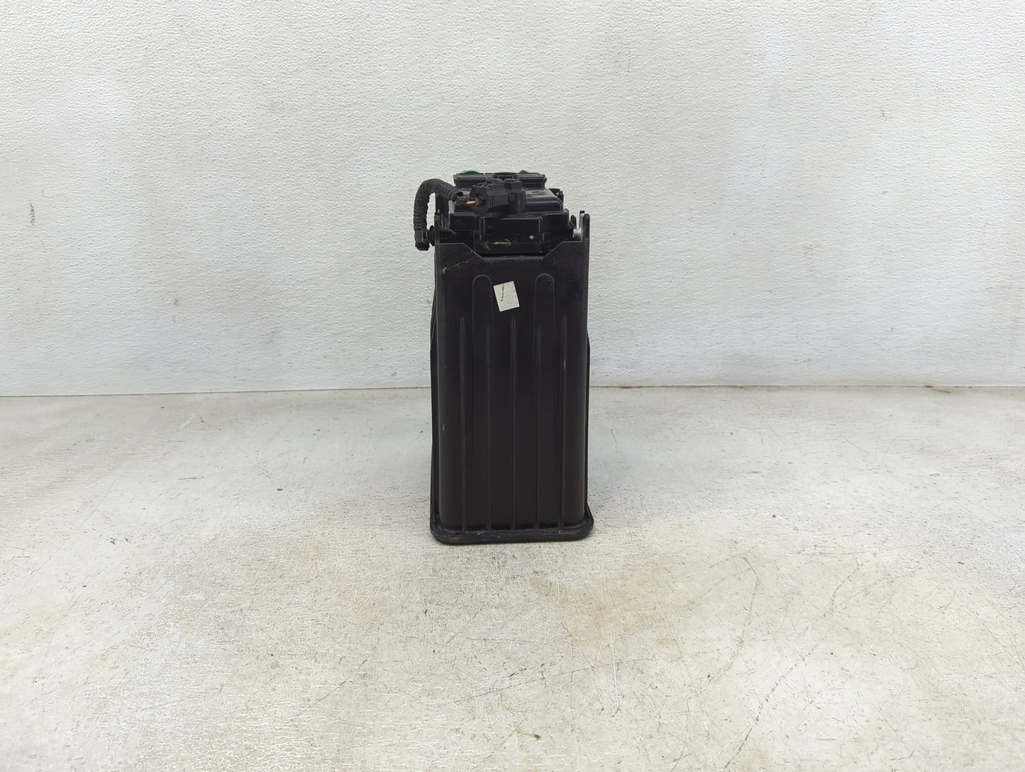 2014 Ford E-250 Fuel Vapor Charcoal Canister - Oemusedautoparts1.com