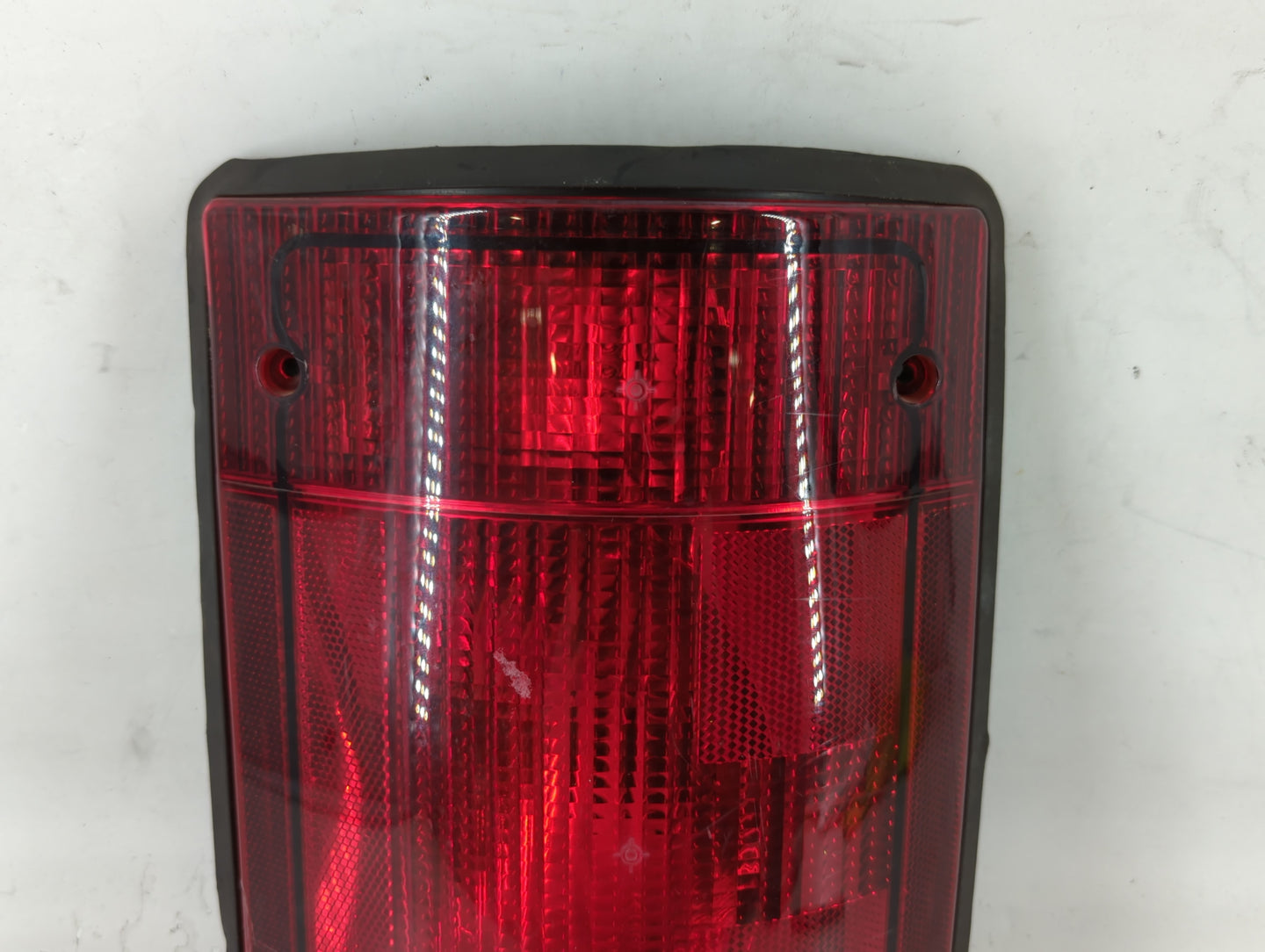 2005-2014 Ford E-250 Tail Light Assembly Passenger Right OEM P/N:F2UB-13A495 Fits OEM Used Auto Parts - Oemusedautoparts1.co