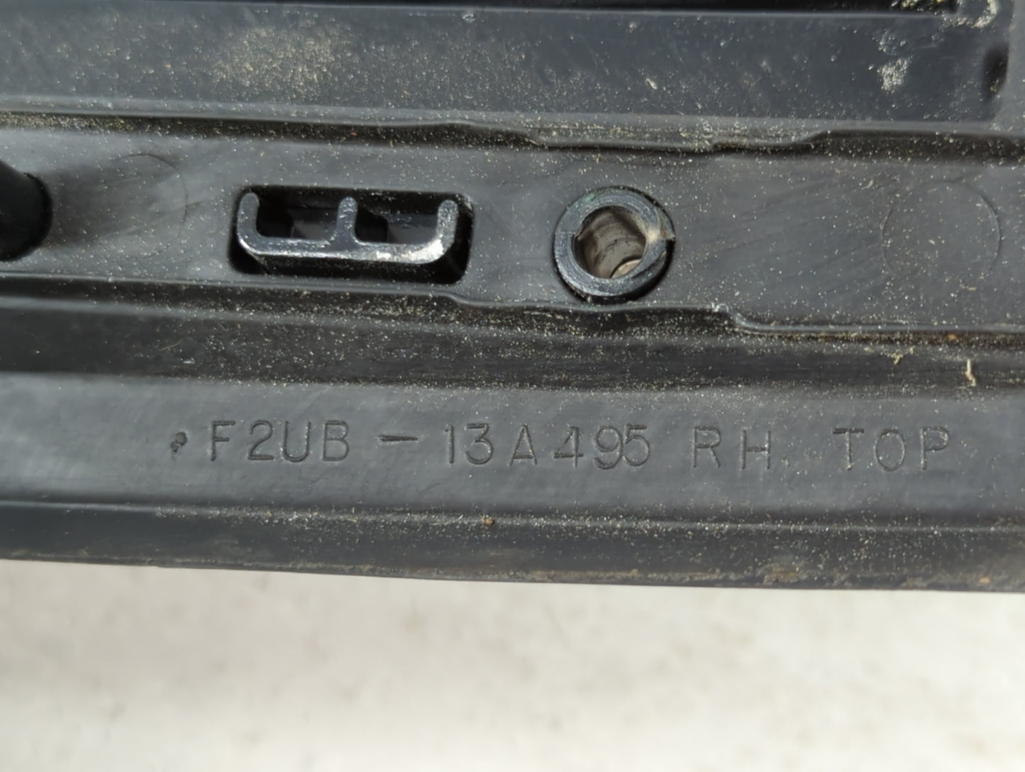 2005-2014 Ford E-250 Tail Light Assembly Passenger Right OEM P/N:F2UB-13A495 Fits OEM Used Auto Parts - Oemusedautoparts1.co