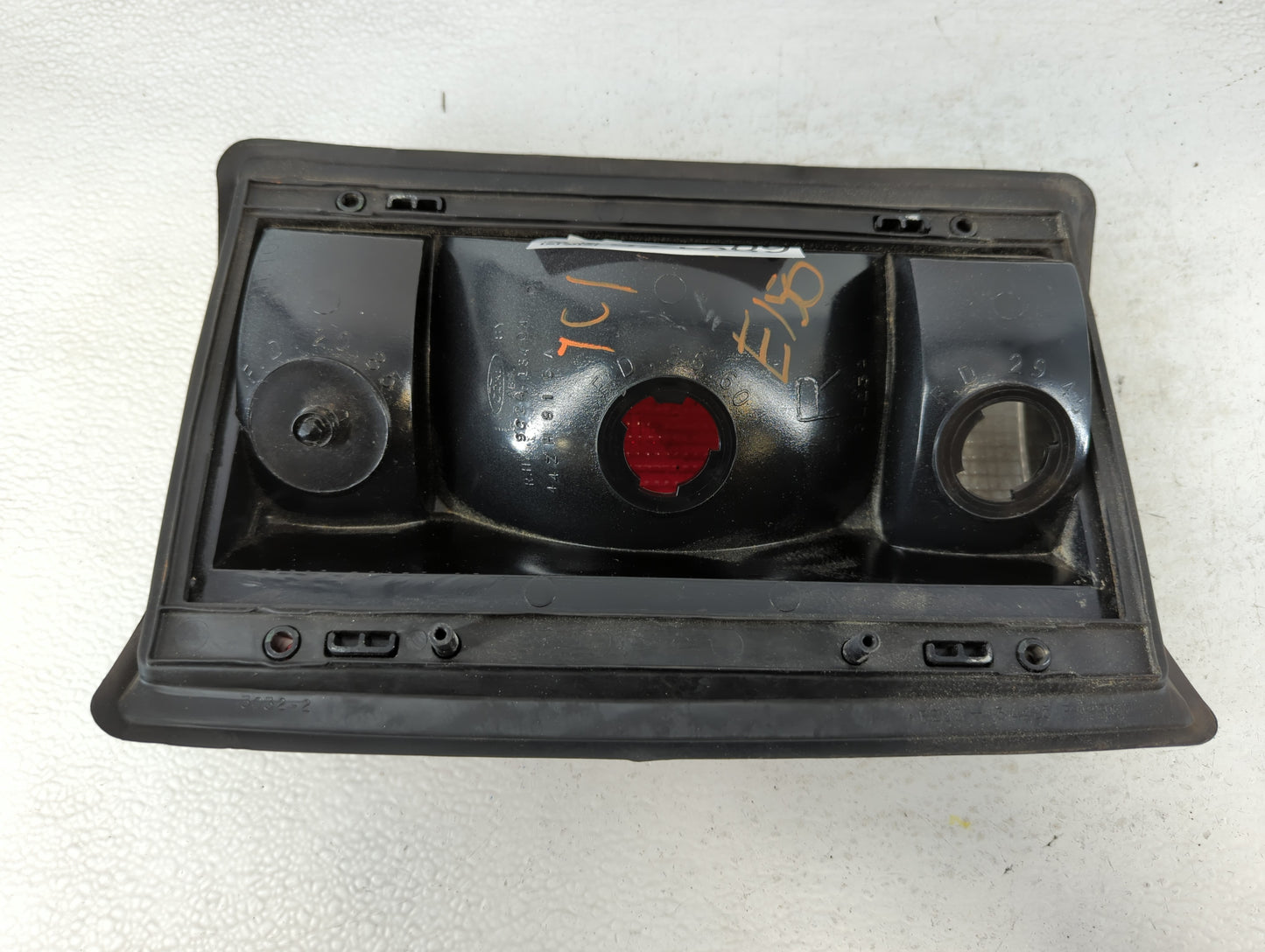 2005-2014 Ford E-250 Tail Light Assembly Passenger Right OEM P/N:F2UB-13A495 Fits OEM Used Auto Parts - Oemusedautoparts1.co