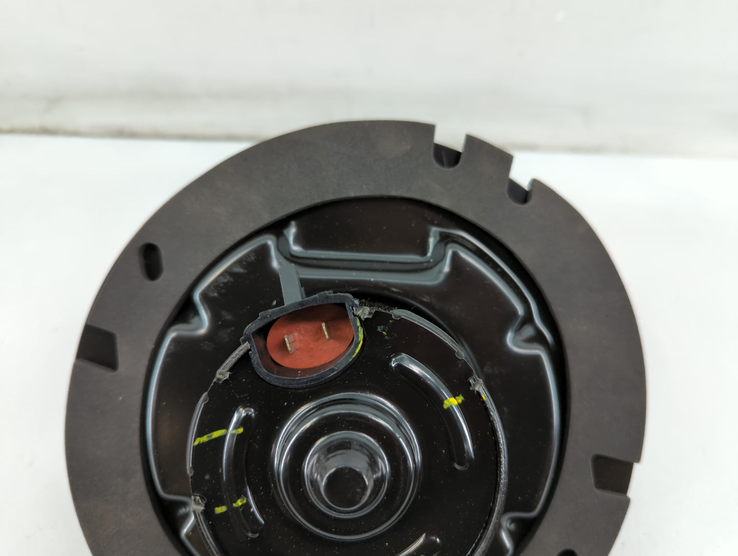 1999-2002 Ford E-250 Econoline Heater AC Blower Motor P/N:XC2H-19805-AA Fits OEM Used Auto Parts - Oemusedautoparts1.com