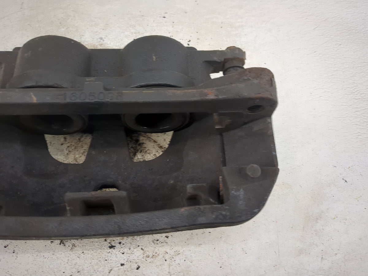 Ford E150 Front Passenger Right Brake Caliper 1511483 - Oemusedautoparts1.com