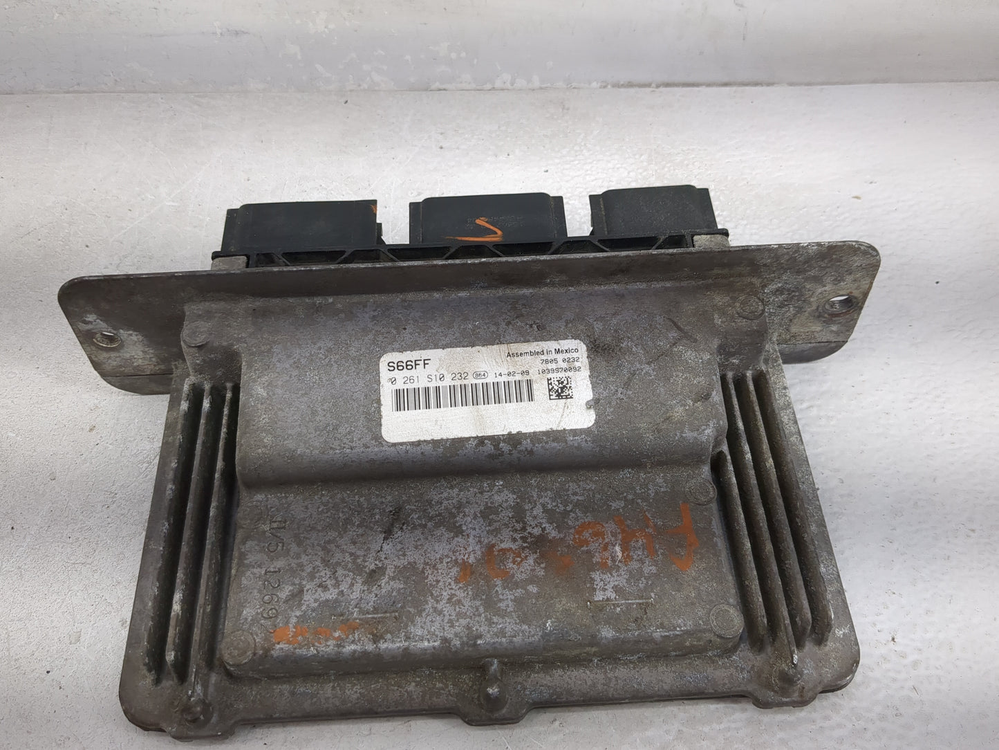 2014 Ford E250 PCM Engine Control Computer ECU ECM PCU OEM P/N:DC2A-12A650-ED 9C2A-12B684-AE, 0261S10232 Fits Fits 2013 OEM 