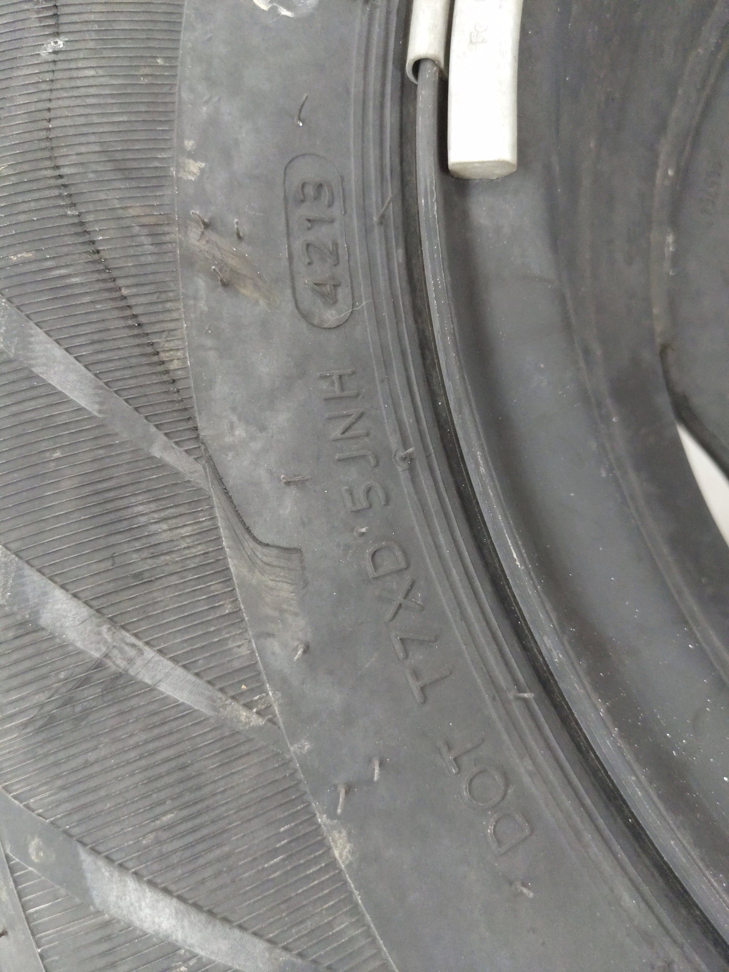 Ford E250 Spare Donut Tire Wheel Rim Oem - Oemusedautoparts1.com