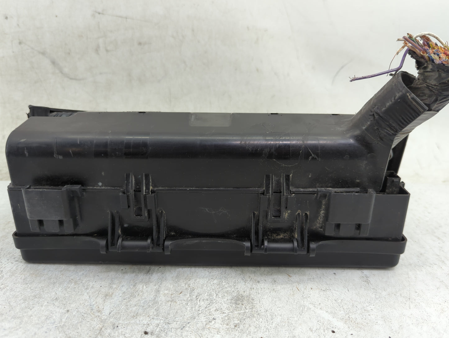 2014 Ford E250 Fusebox Fuse Box Panel Relay Module P/N:9C2T-14A003-AB Fits Fits 2009 2010 2011 2012 2013 2015 2016 2017 2018
