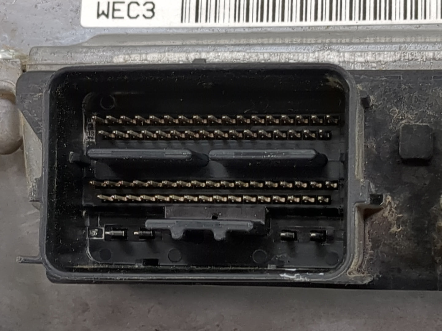 2014 Ford E250 PCM Engine Control Computer ECU ECM PCU OEM P/N:0261S10232 Fits Fits 2013 OEM Used Auto Parts - Oemusedautopa