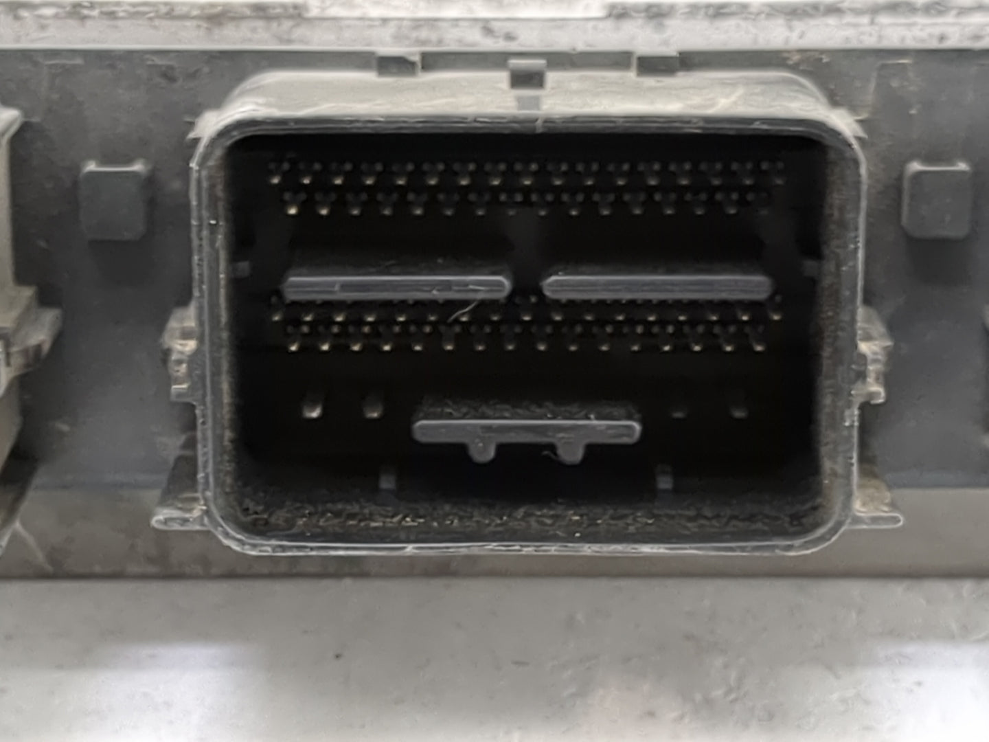 2014 Ford E250 PCM Engine Control Computer ECU ECM PCU OEM P/N:DC2A-12A650-HD Fits OEM Used Auto Parts - Oemusedautoparts1.c