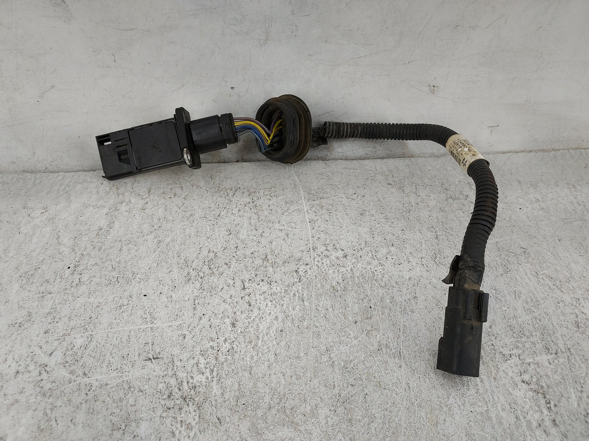 Ford E350 Mass Air Flow Meter Maf Sensor 1488011 - Oemusedautoparts1.com