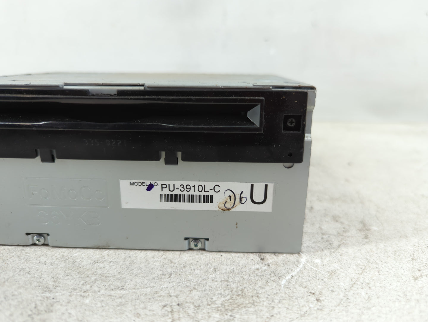 2014 Ford Edge Radio AM FM Cd Player Receiver Replacement P/N:ET4T 19C107 JC ET4T-19C107-KA Fits OEM Used Auto Parts - Oemus