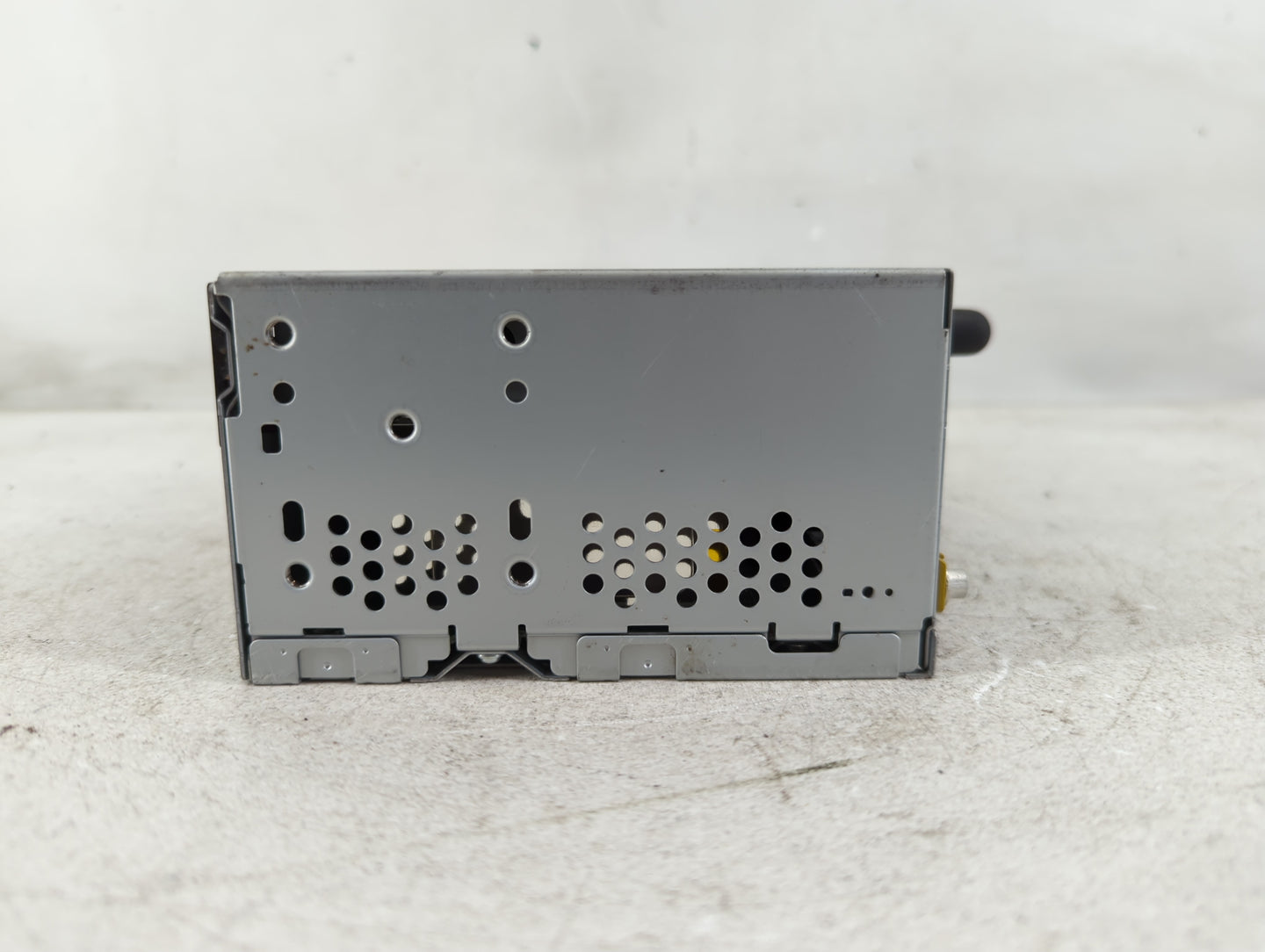 2014 Ford Edge Radio AM FM Cd Player Receiver Replacement P/N:ET4T 19C107 JC ET4T-19C107-KA Fits OEM Used Auto Parts - Oemus