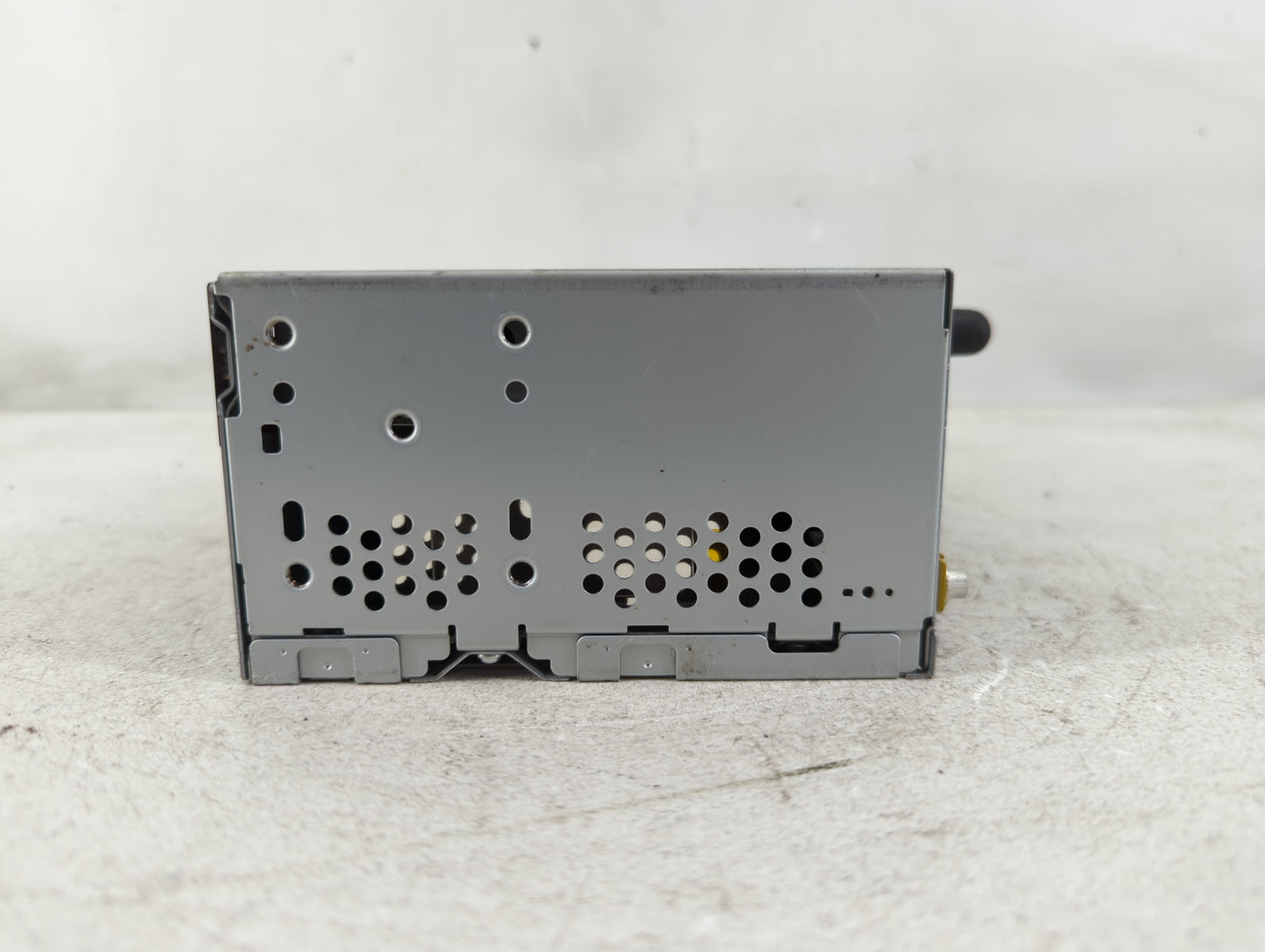 2014 Ford Edge Radio AM FM Cd Player Receiver Replacement P/N:ET4T 19C107 JC ET4T-19C107-KA Fits OEM Used Auto Parts - Oemus