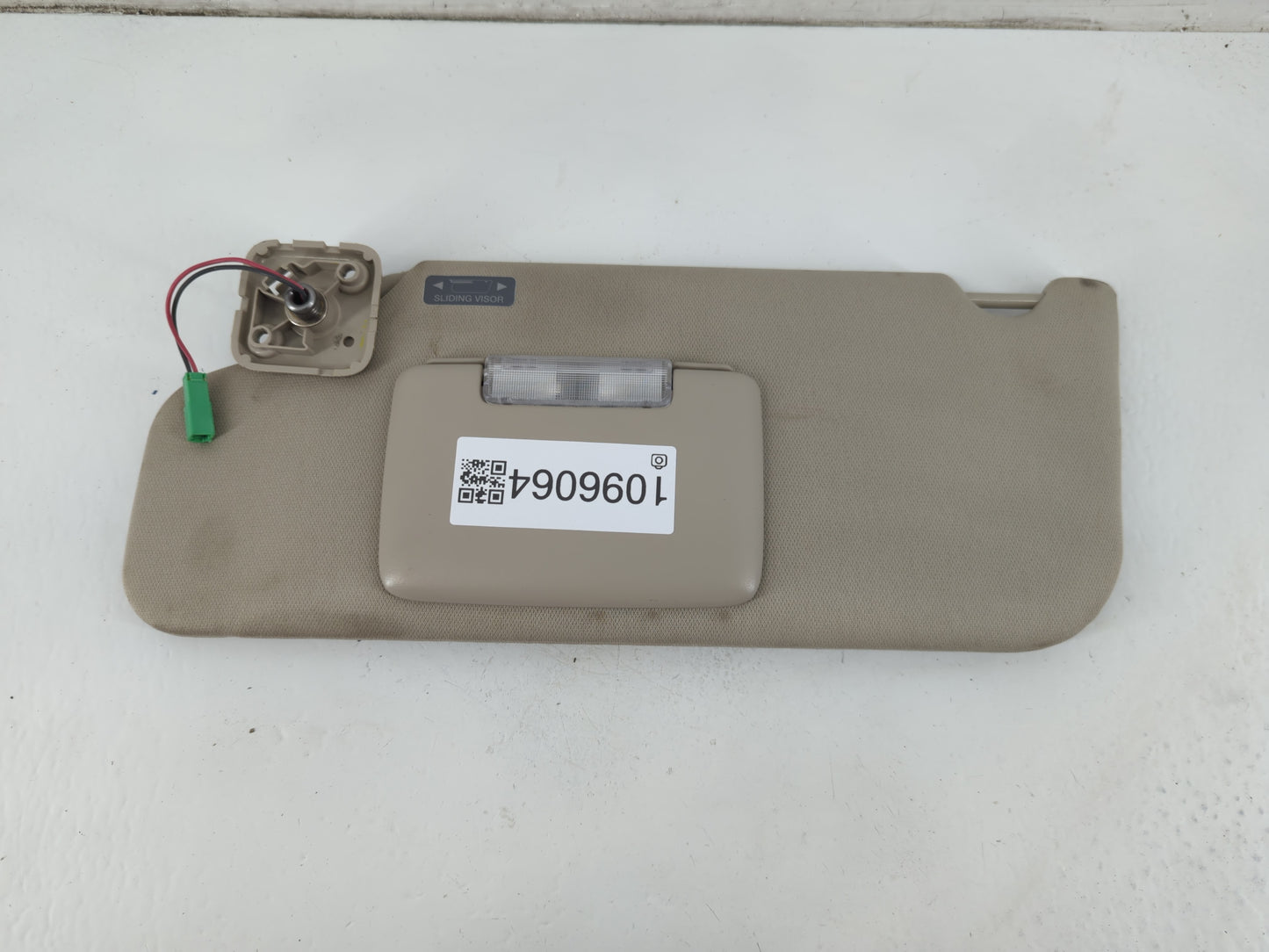 2011-2014 Ford Edge Sun Visor Shade Replacement Driver Left Mirror Fits Fits 2011 2012 2013 2014 OEM Used Auto Parts - Oemus