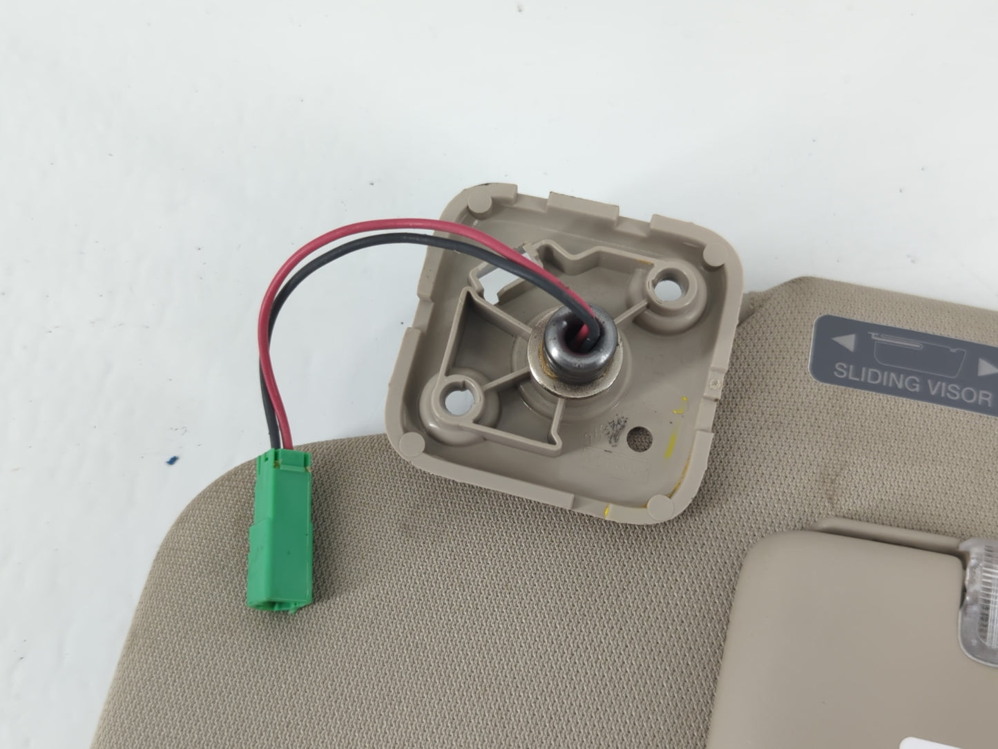 2011-2014 Ford Edge Sun Visor Shade Replacement Driver Left Mirror Fits Fits 2011 2012 2013 2014 OEM Used Auto Parts - Oemus
