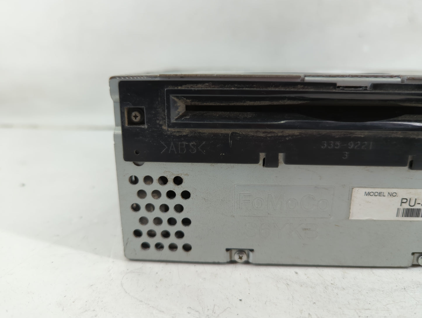 2013-2014 Ford Edge Radio AM FM Cd Player Receiver Replacement P/N:ET4T-19C107-JA Fits Fits 2013 2014 OEM Used Auto Parts - 