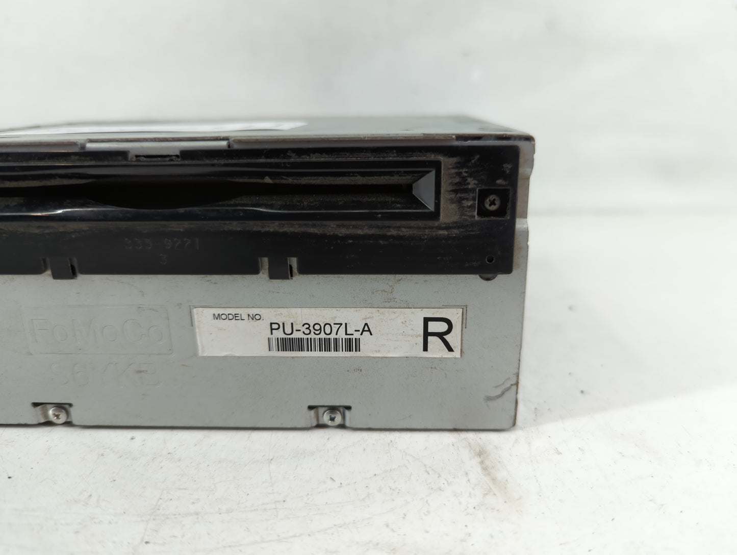2013-2014 Ford Edge Radio AM FM Cd Player Receiver Replacement P/N:ET4T-19C107-JA Fits Fits 2013 2014 OEM Used Auto Parts - 