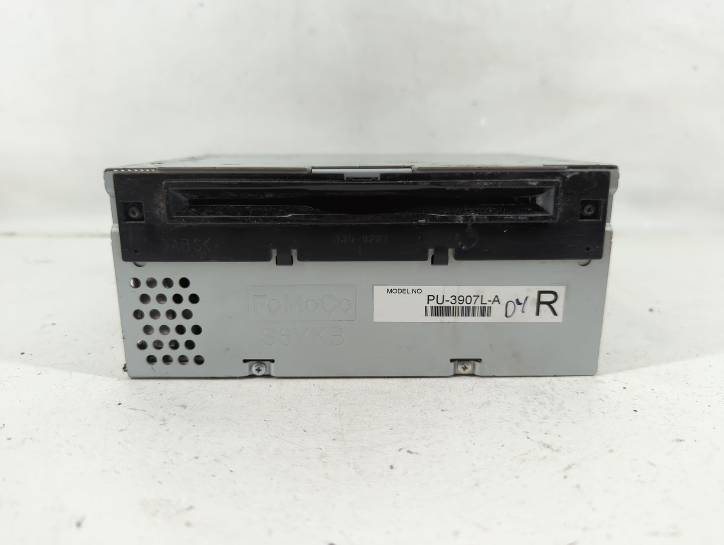 2013-2014 Ford Edge Radio AM FM Cd Player Receiver Replacement Fits Fits 2013 2014 OEM Used Auto Parts - Oemusedautoparts1.c