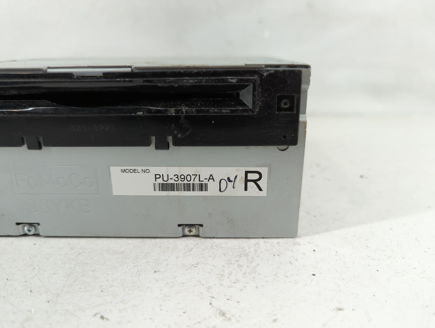 2013-2014 Ford Edge Radio AM FM Cd Player Receiver Replacement Fits Fits 2013 2014 OEM Used Auto Parts - Oemusedautoparts1.c