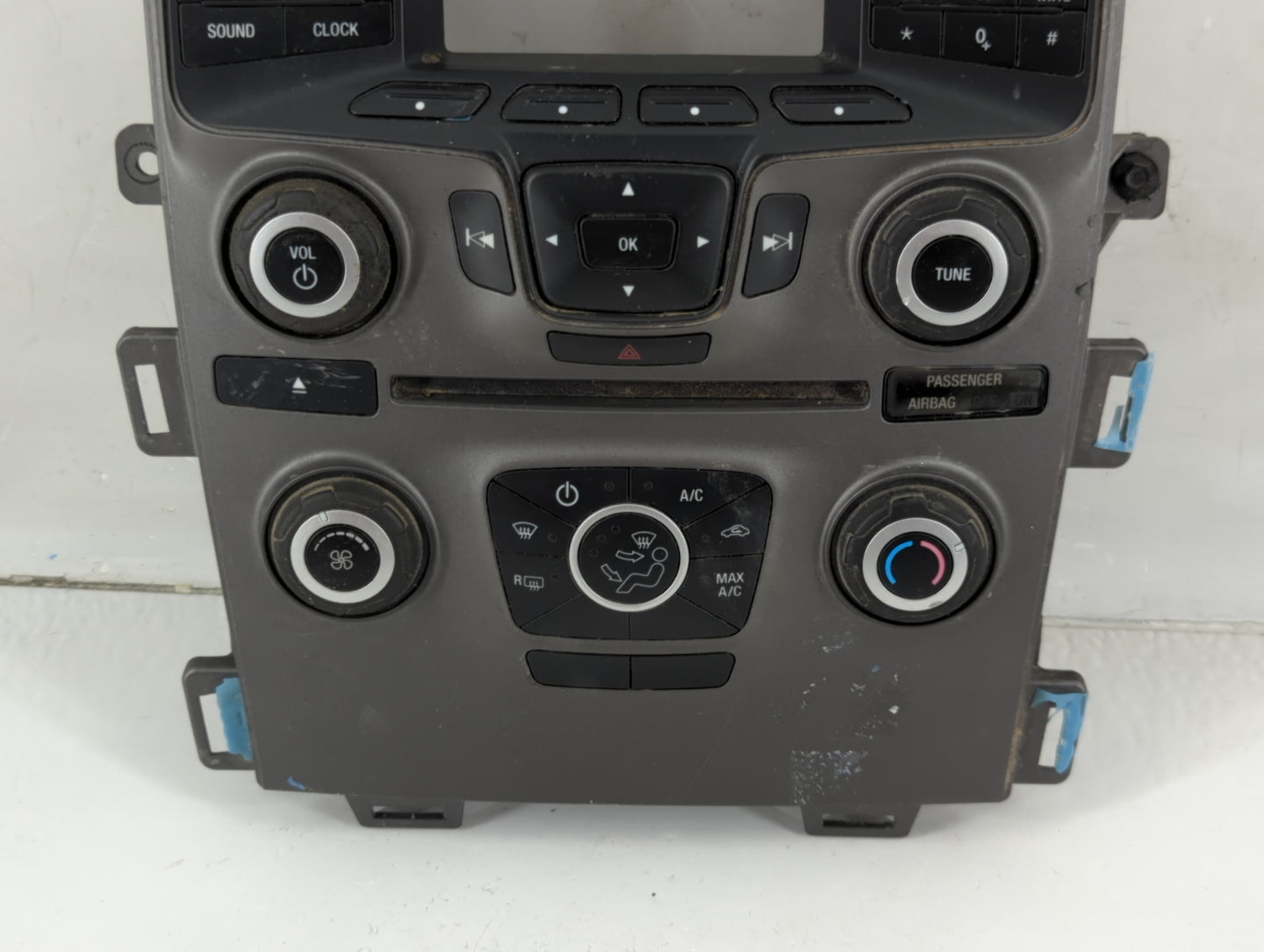 2014 Ford Edge Radio AM FM Cd Player Receiver Replacement P/N:ET4T-18A802-AA Fits OEM Used Auto Parts - Oemusedautoparts1.co