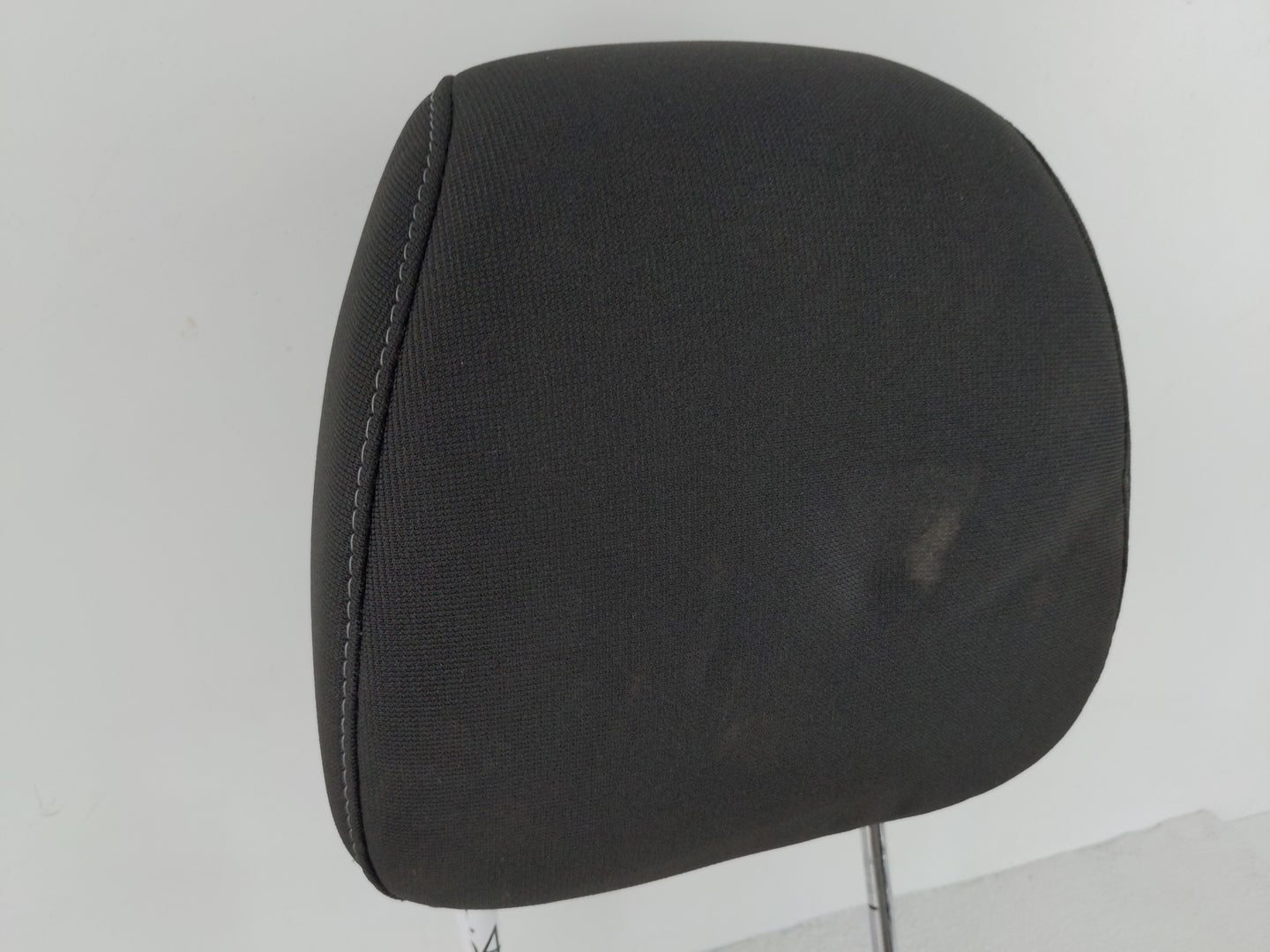 2014 Ford Edge Headrest Head Rest Front Driver Passenger Seat Fits OEM Used Auto Parts - Oemusedautoparts1.com