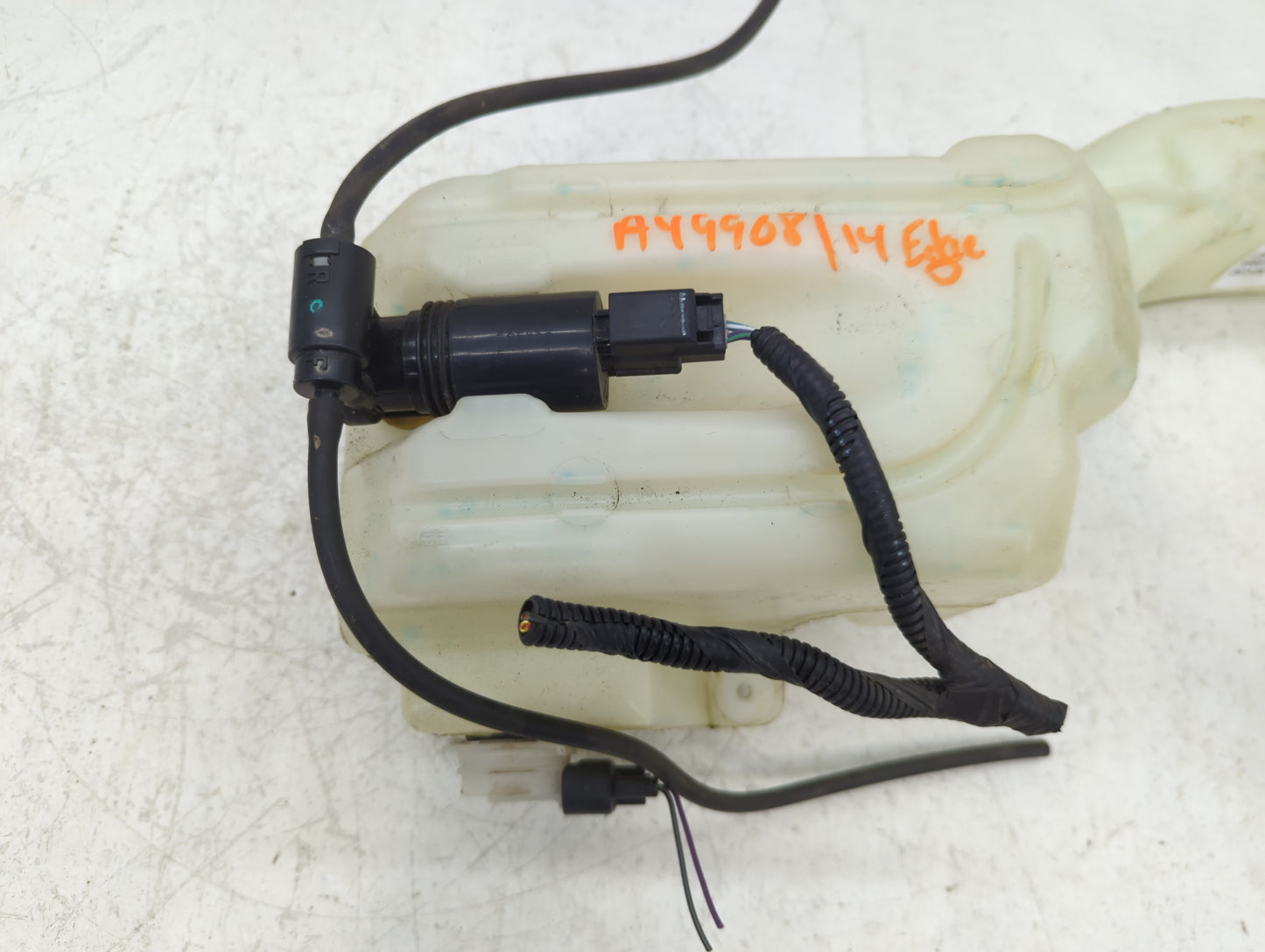 2007-2014 Ford Edge Windshield Washer Fluid Reservoir Bottle Oem - Oemusedautoparts1.com
