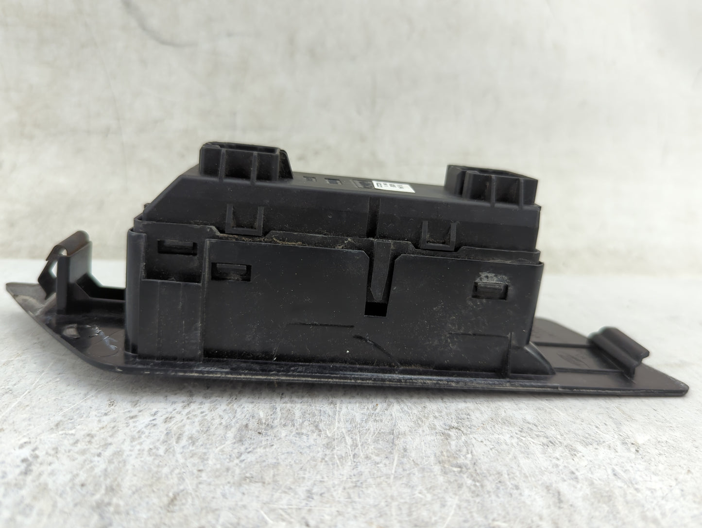 2007-2014 Ford Edge Master Power Window Switch Replacement Driver Side Left Fits OEM Used Auto Parts - Oemusedautoparts1.com