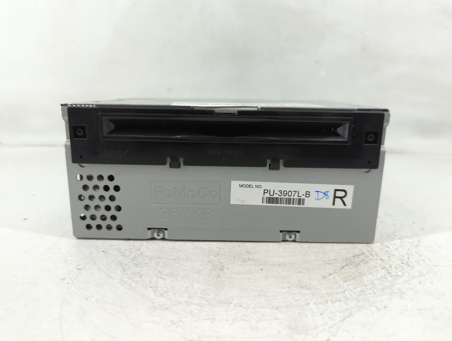 2014 Ford Edge Radio AM FM Cd Player Receiver Replacement P/N:ET4T-19C107-MA Fits Fits 2015 OEM Used Auto Parts - Oemusedaut