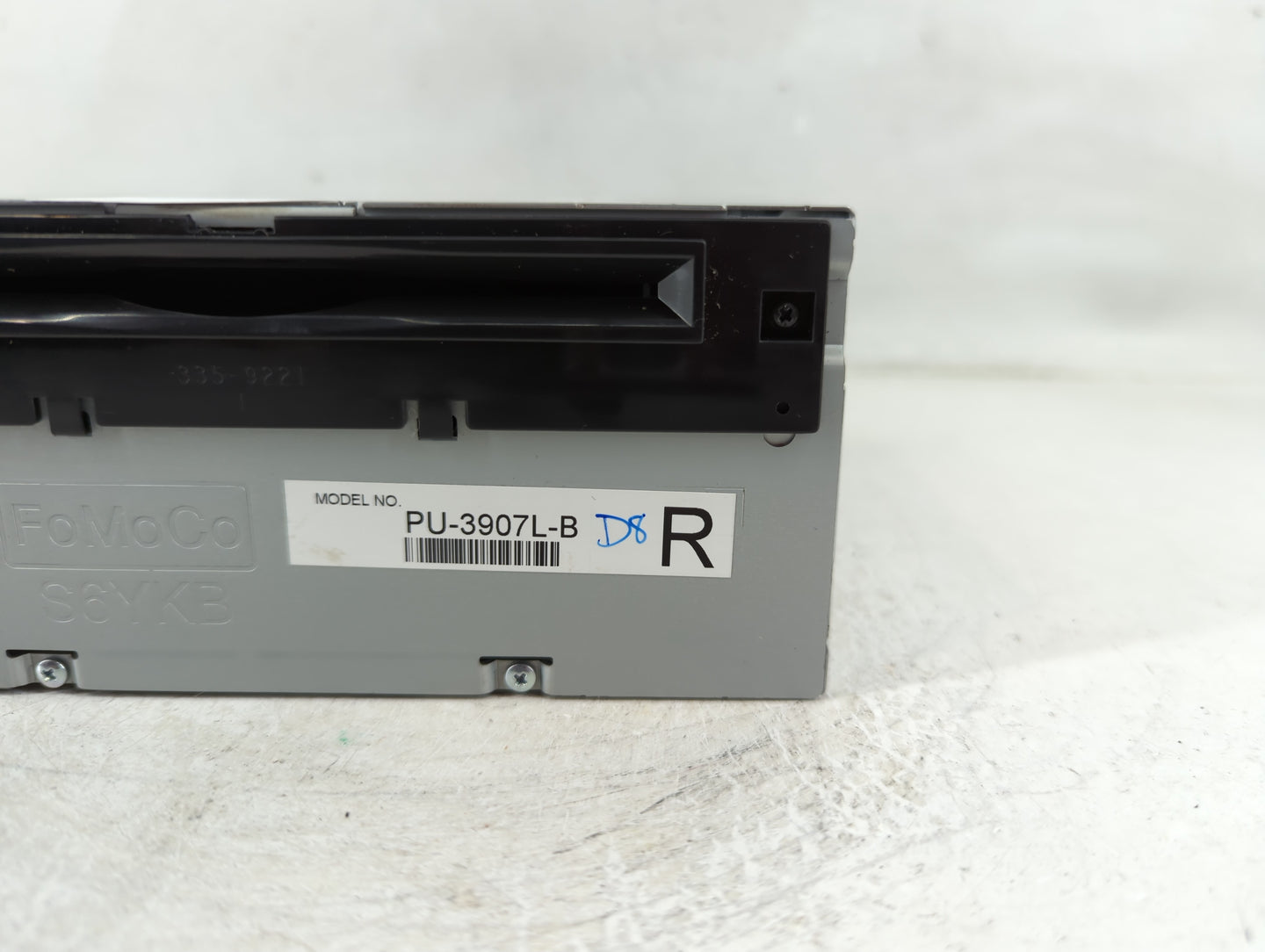 2014 Ford Edge Radio AM FM Cd Player Receiver Replacement P/N:ET4T-19C107-MA Fits Fits 2015 OEM Used Auto Parts - Oemusedaut
