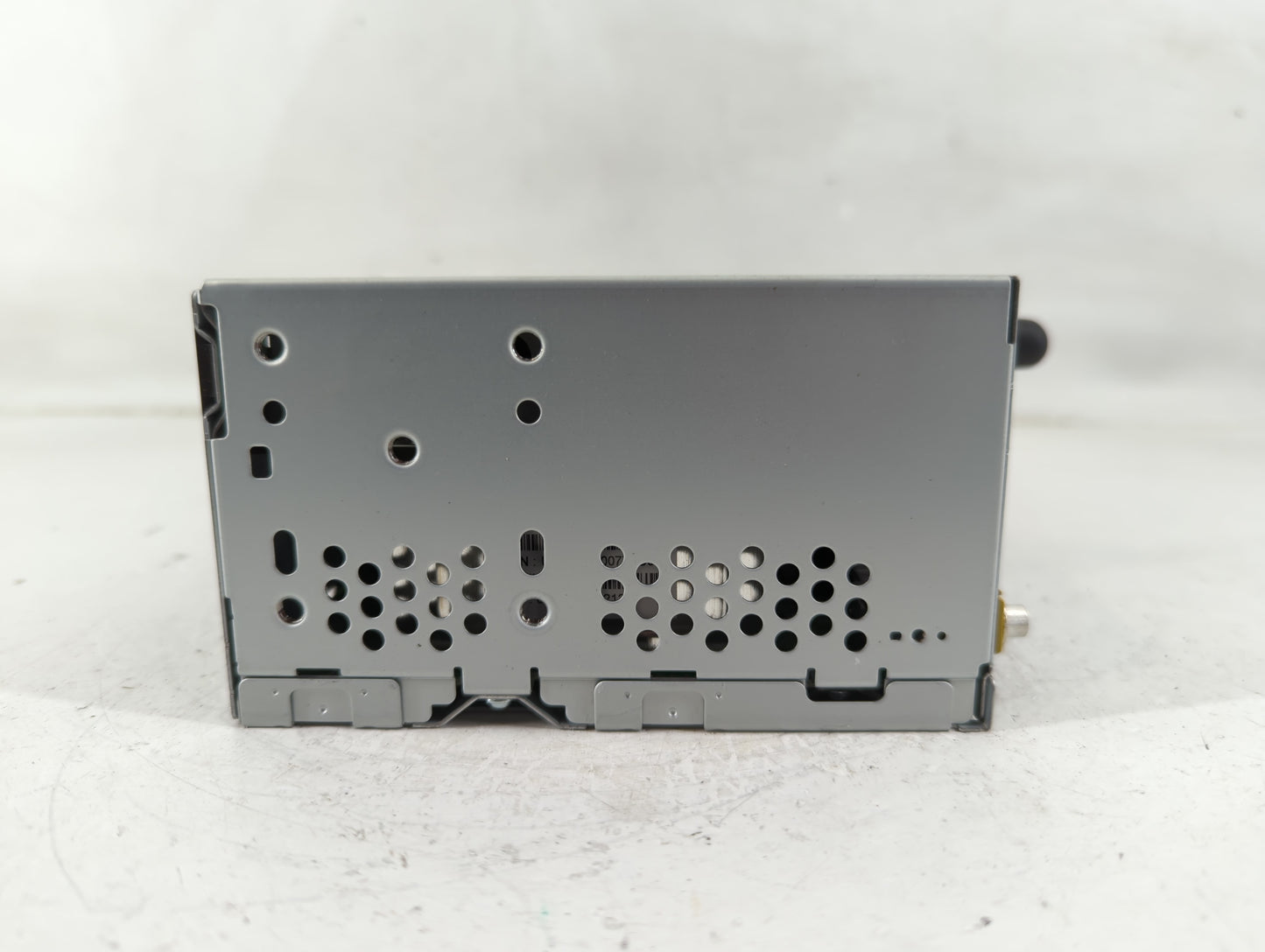 2014 Ford Edge Radio AM FM Cd Player Receiver Replacement P/N:ET4T-19C107-MA Fits Fits 2015 OEM Used Auto Parts - Oemusedaut