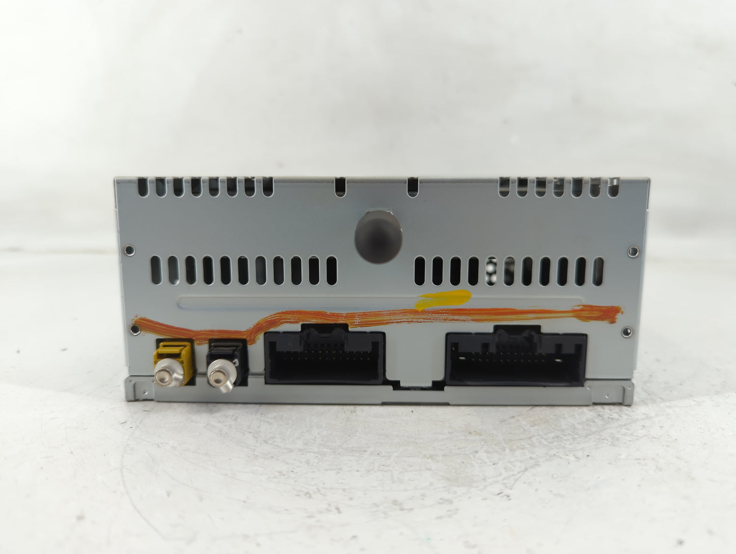2014 Ford Edge Radio AM FM Cd Player Receiver Replacement P/N:ET4T-19C107-MA Fits Fits 2015 OEM Used Auto Parts - Oemusedaut
