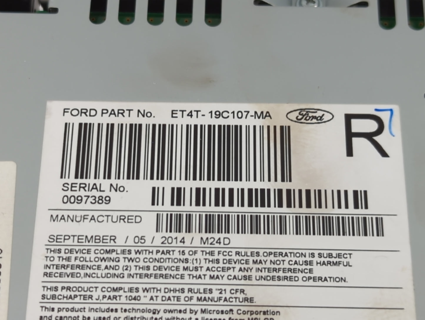 2014 Ford Edge Radio AM FM Cd Player Receiver Replacement P/N:ET4T-19C107-MA Fits Fits 2015 OEM Used Auto Parts - Oemusedaut