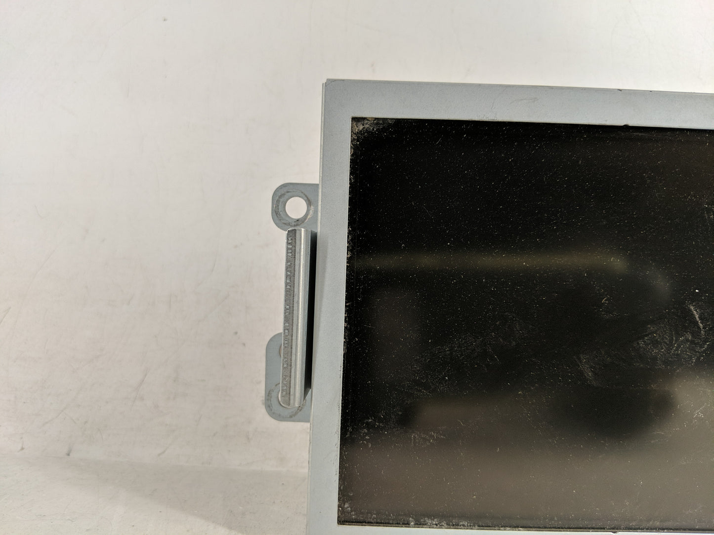 2012-2014 Ford Edge Information Display Screen - Oemusedautoparts1.com