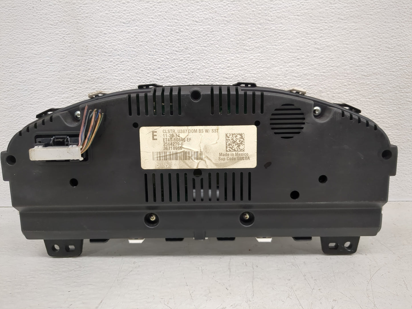 2014 Ford Edge Instrument Cluster Speedometer Gauges P/N:ET4T-10849-EF Fits OEM Used Auto Parts - Oemusedautoparts1.com