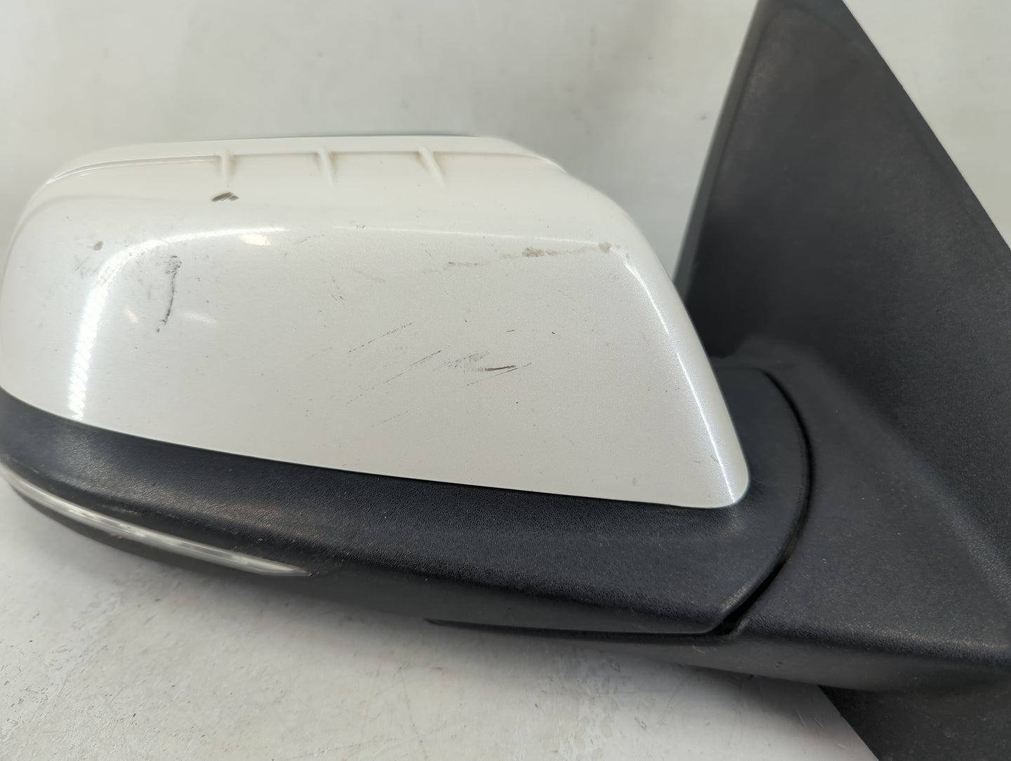 2013-2014 Ford Edge Passenger Right Side View Manual Door Mirror White - Oemusedautoparts1.com