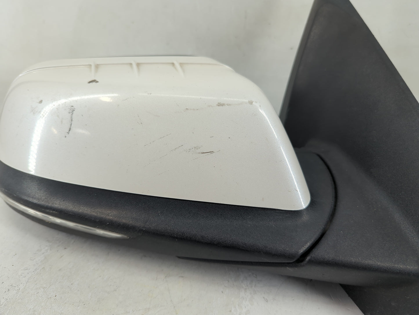 2013-2014 Ford Edge Passenger Right Side View Manual Door Mirror White - Oemusedautoparts1.com