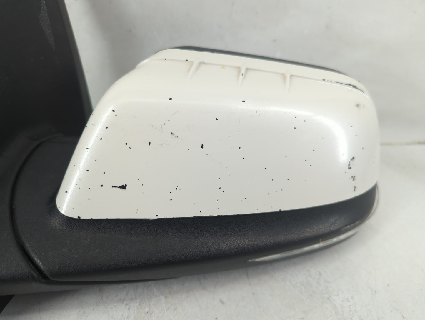 2013-2014 Ford Edge Driver Left Side View Manual Door Mirror White - Oemusedautoparts1.com