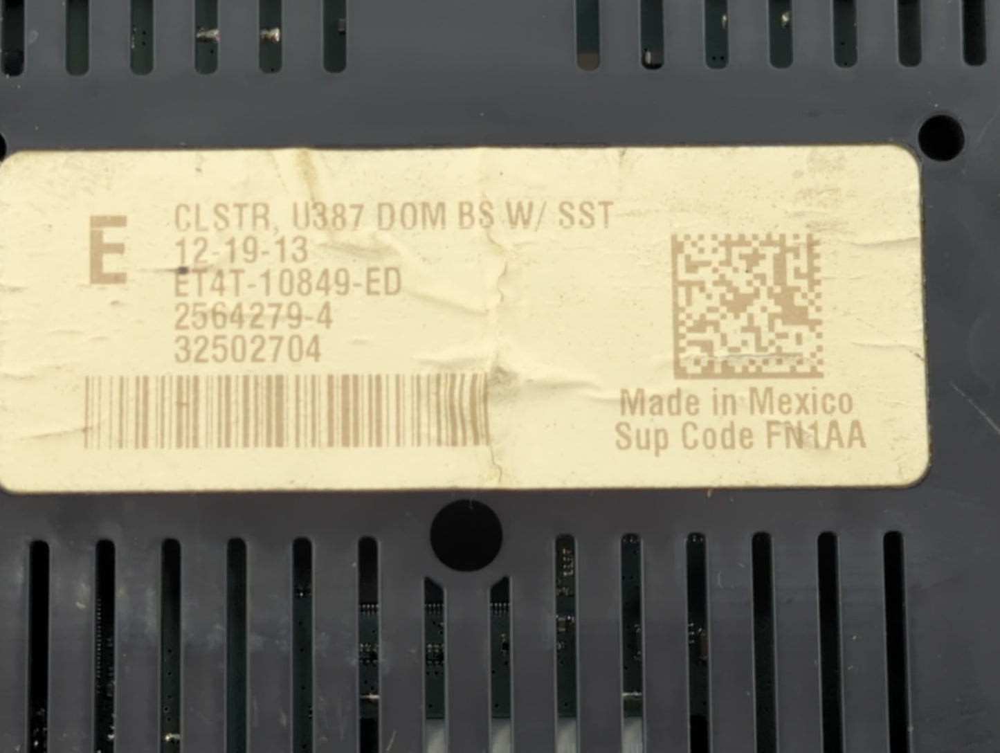 2014 Ford Edge Instrument Cluster Speedometer Gauges P/N:ET4T-10849-ED Fits OEM Used Auto Parts - Oemusedautoparts1.com