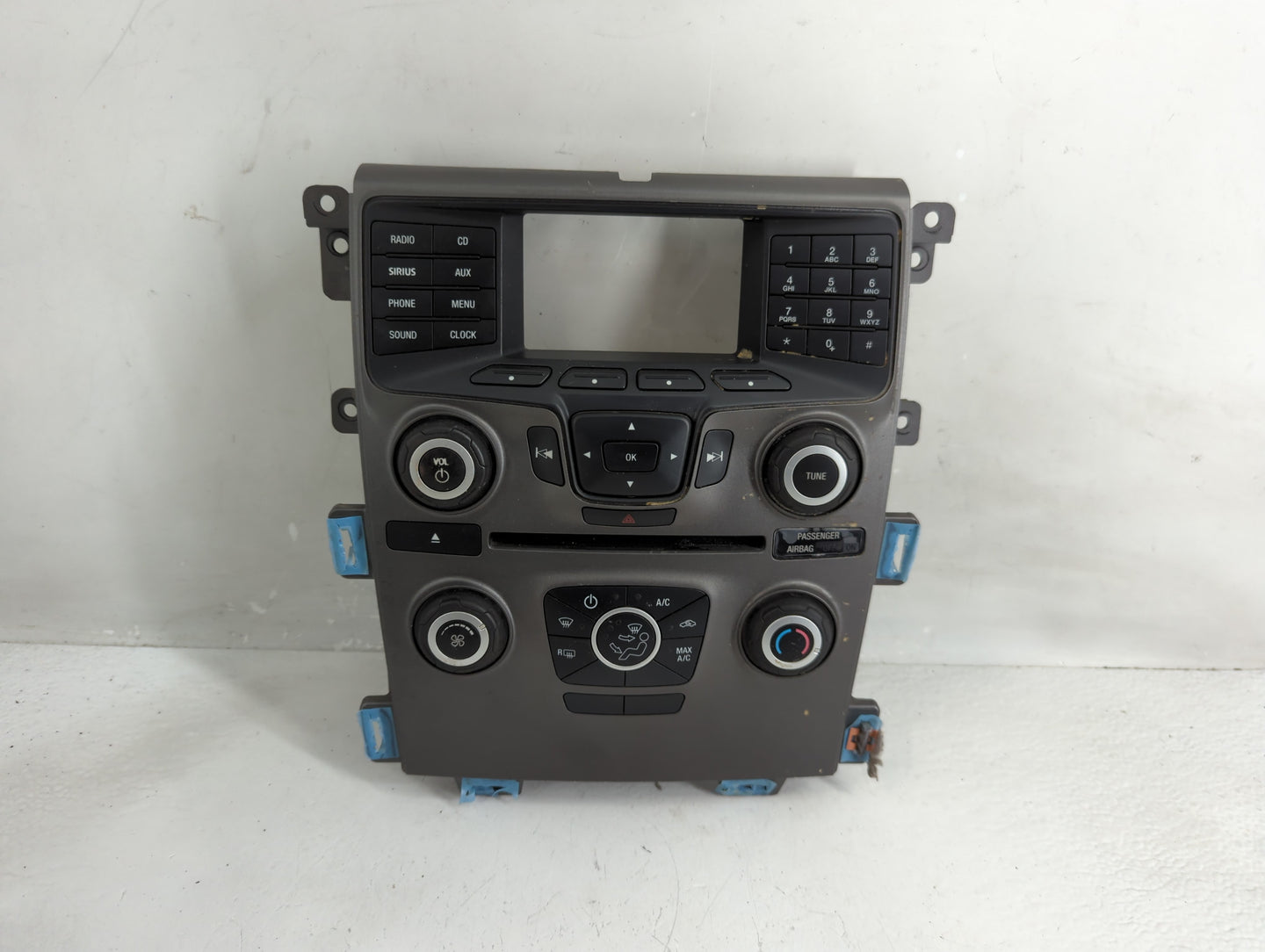 2014 Ford Edge Radio AM FM Cd Player Receiver Replacement P/N:ET4T-18A802-AA Fits OEM Used Auto Parts - Oemusedautoparts1.co