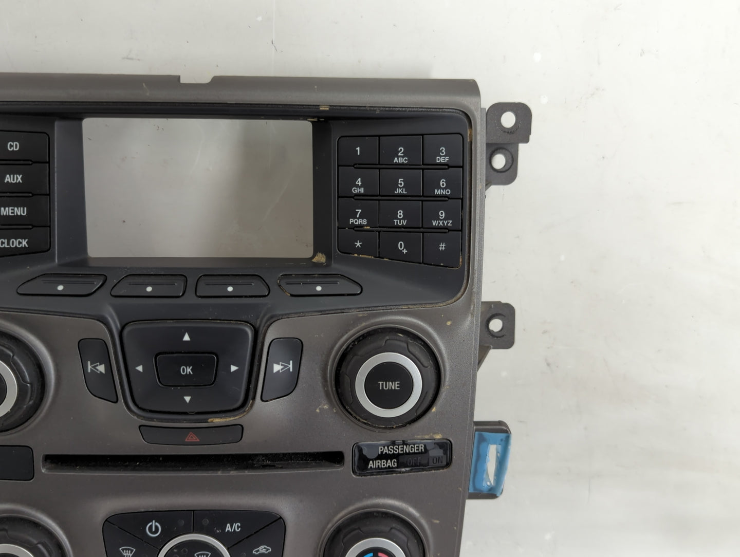 2014 Ford Edge Radio AM FM Cd Player Receiver Replacement P/N:ET4T-18A802-AA Fits OEM Used Auto Parts - Oemusedautoparts1.co