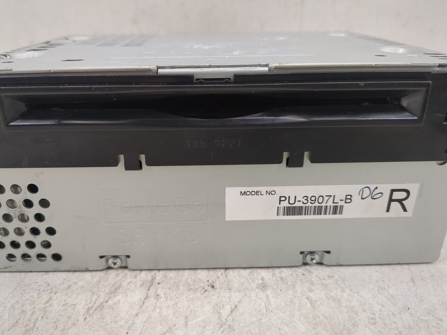 2014 Ford Edge Radio AM FM Cd Player Receiver Replacement P/N:ET4T-19C107-MA Fits Fits 2015 OEM Used Auto Parts - Oemusedaut