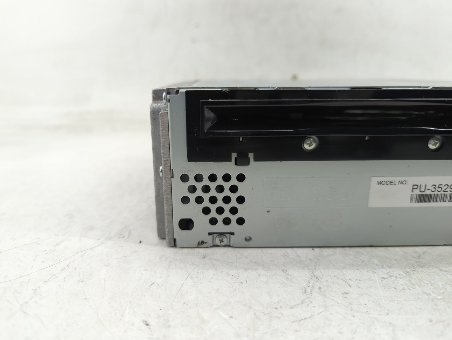 2013-2014 Ford Edge Radio AM FM Cd Player Receiver Replacement P/N:DT4T-19C107-CB Fits Fits 2013 2014 OEM Used Auto Parts - 