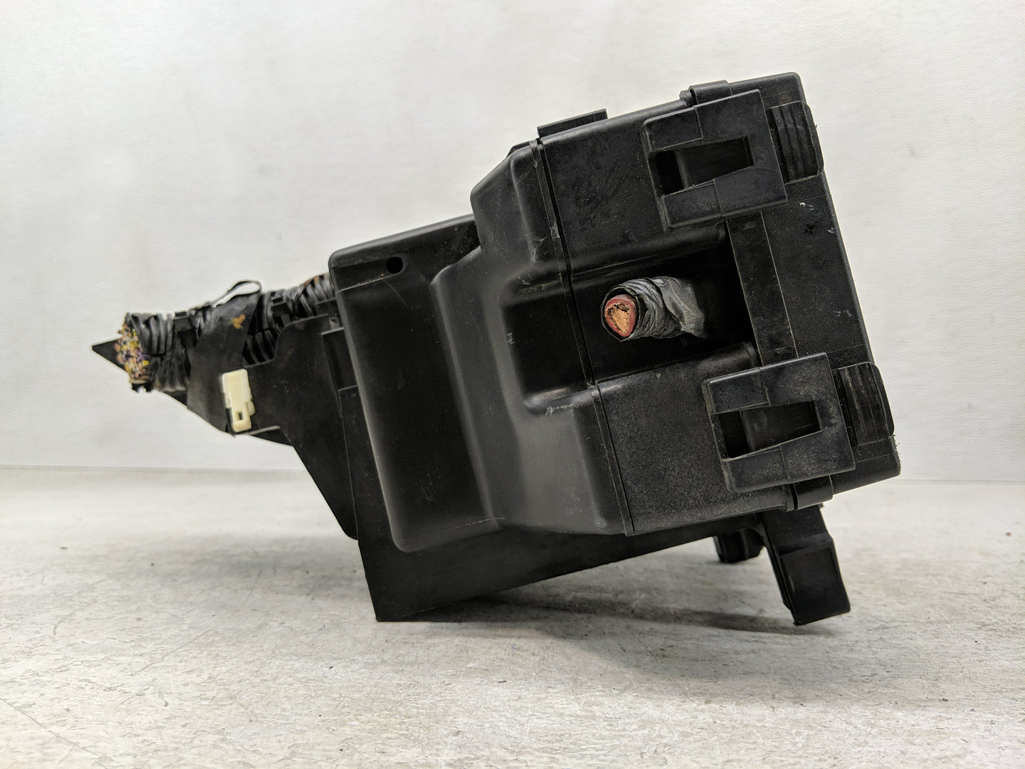 2012-2014 Ford Edge Fusebox Fuse Box Panel Relay Module P/N:CT4T-14290-NK Fits Fits 2012 2013 2014 OEM Used Auto Parts - Oem
