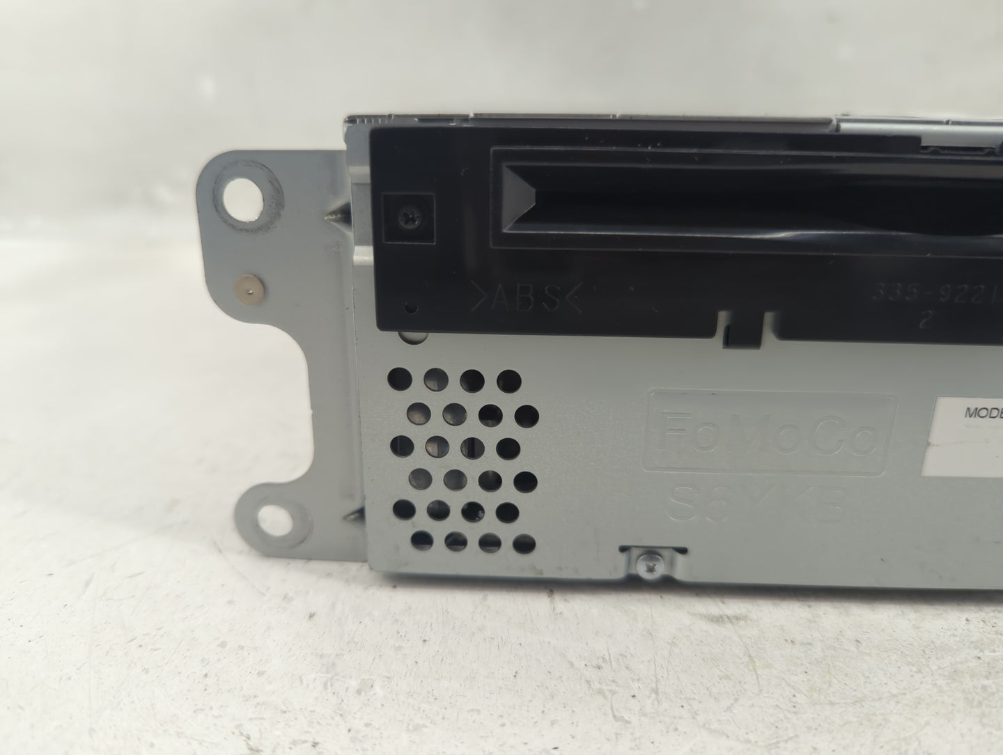 2014 Ford Edge Radio AM FM Cd Player Receiver Replacement P/N:ET4T-19C107-MA Fits Fits 2015 OEM Used Auto Parts - Oemusedaut