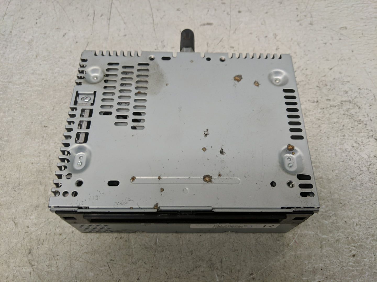 2014 Ford Edge Radio AM FM Cd Player Receiver Replacement P/N:ET4T-19C107-MA Fits OEM Used Auto Parts - Oemusedautoparts1.co
