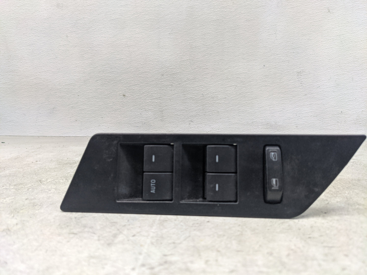 2007-2014 Ford Edge Master Power Window Switch Replacement Driver Side Left Fits OEM Used Auto Parts - Oemusedautoparts1.com