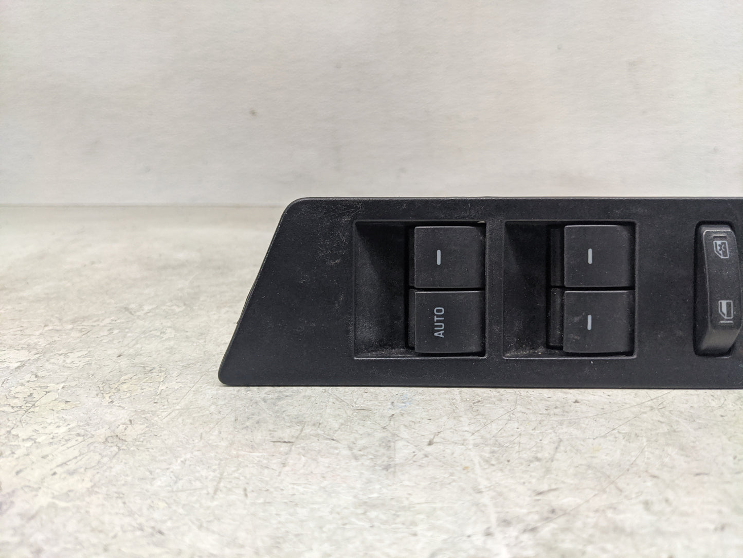 2007-2014 Ford Edge Master Power Window Switch Replacement Driver Side Left Fits OEM Used Auto Parts - Oemusedautoparts1.com