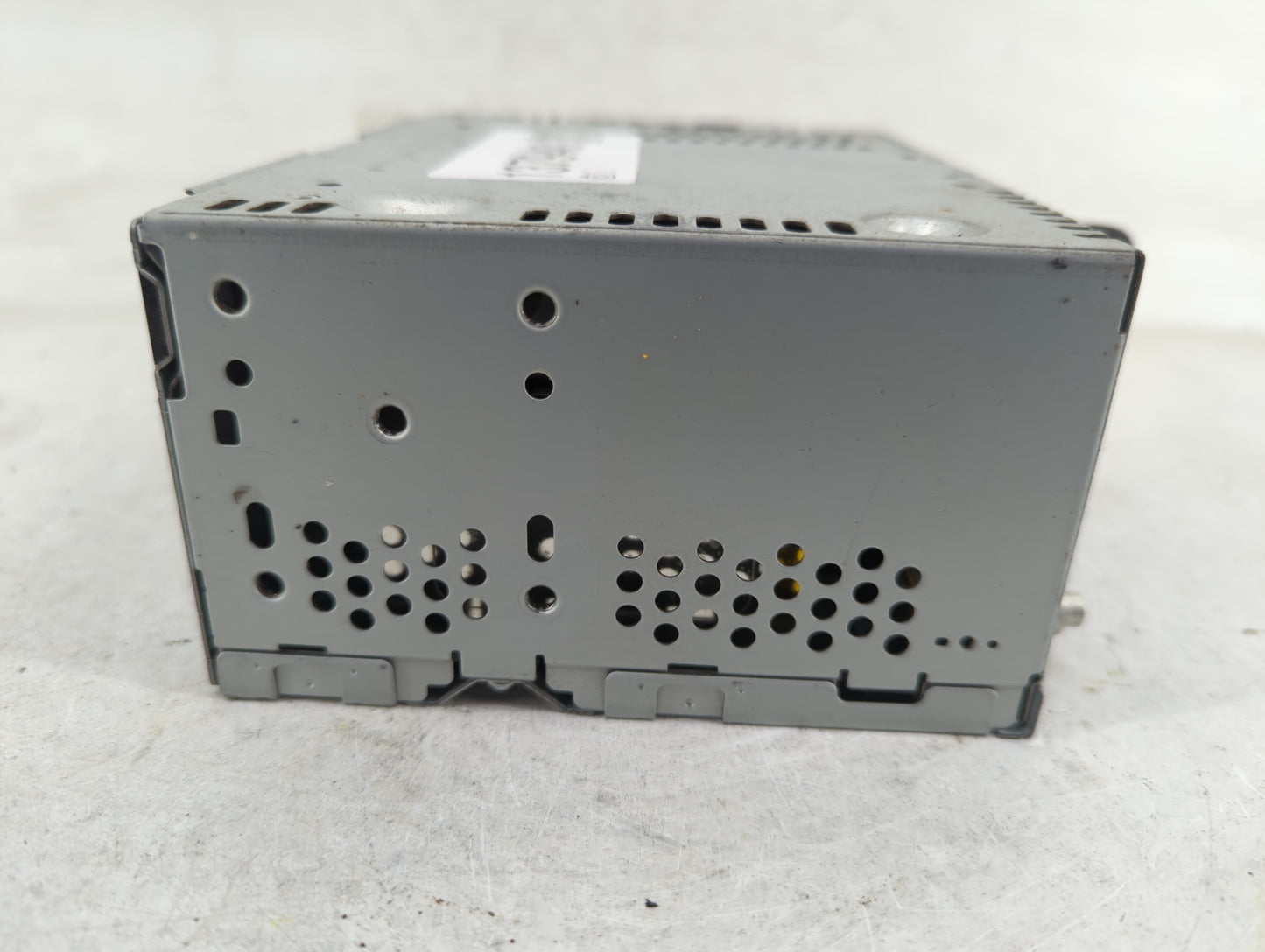 2013-2014 Ford Edge Radio AM FM Cd Player Receiver Replacement P/N:ET4T-19C107-KA Fits Fits 2013 2014 OEM Used Auto Parts - 