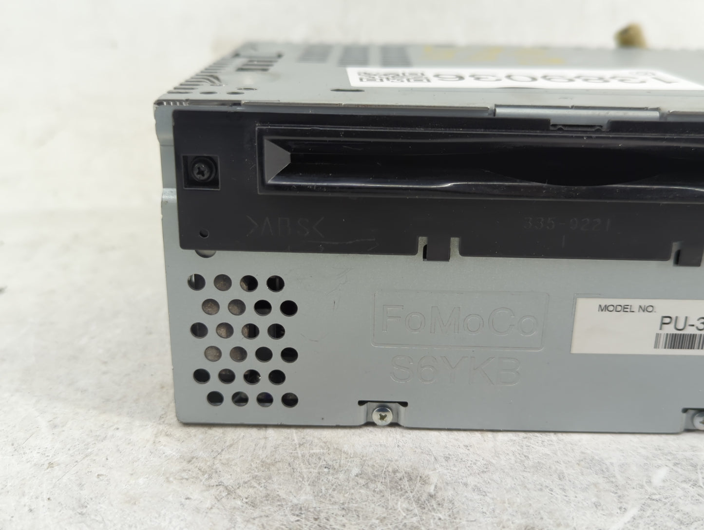 2014 Ford Edge Radio AM FM Cd Player Receiver Replacement P/N:ET4T-19C107-KA Fits OEM Used Auto Parts - Oemusedautoparts1.co