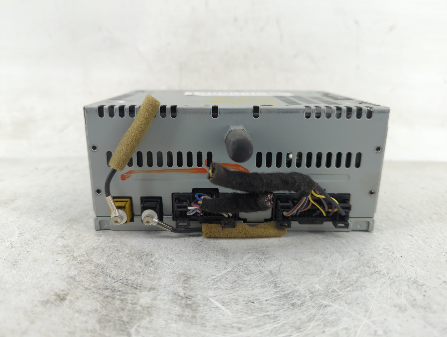 2014 Ford Edge Radio AM FM Cd Player Receiver Replacement P/N:ET4T-19C107-KA Fits OEM Used Auto Parts - Oemusedautoparts1.co