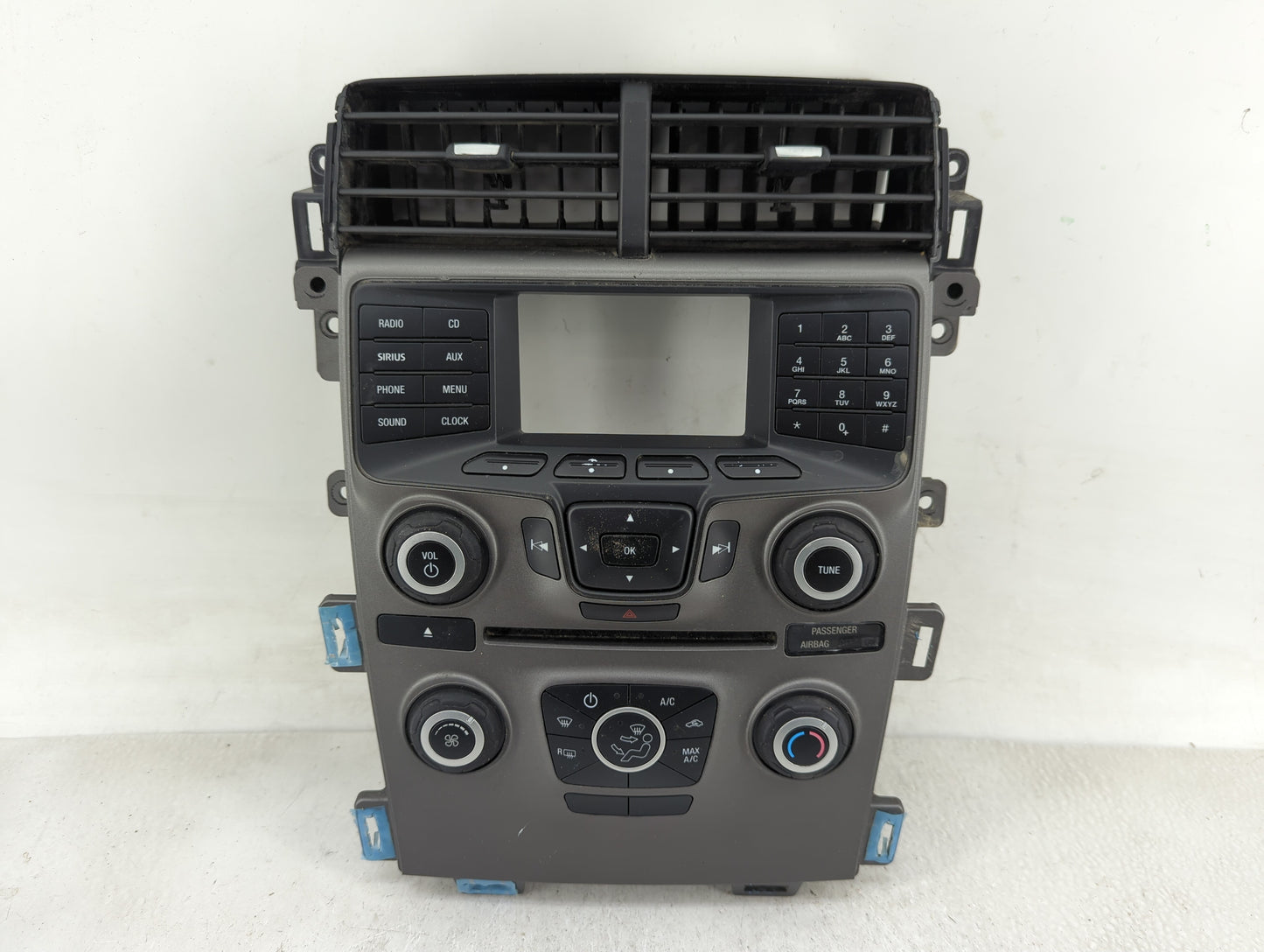 2014 Ford Edge Radio AM FM Cd Player Receiver Replacement P/N:ET4T-18A802-AA Fits OEM Used Auto Parts - Oemusedautoparts1.co